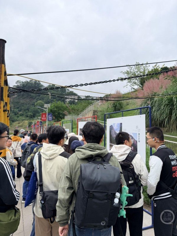 线上配资平台官网 走，乘坐重庆“小渡”去看展！更多系列主题路线值得期待